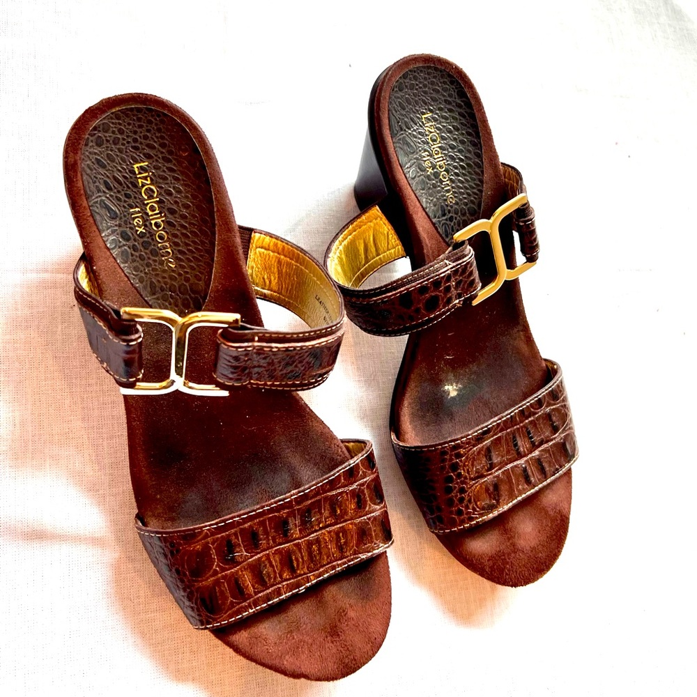Liz Claiborne Sandals size 7.5 NWOT